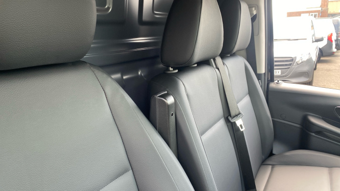Mercedes-Benz Vito L2 Diesel Rwd 116CDI Select Van 9G-Tronic - Image 22